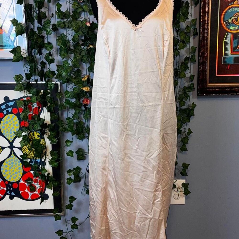 Cream satin Montgomery Ward slip dress with lace trim (L)